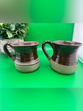 Klickitat Studio Art Handmade Pottery Tea Coffee Mug Cup WA Northwest Set Of 2